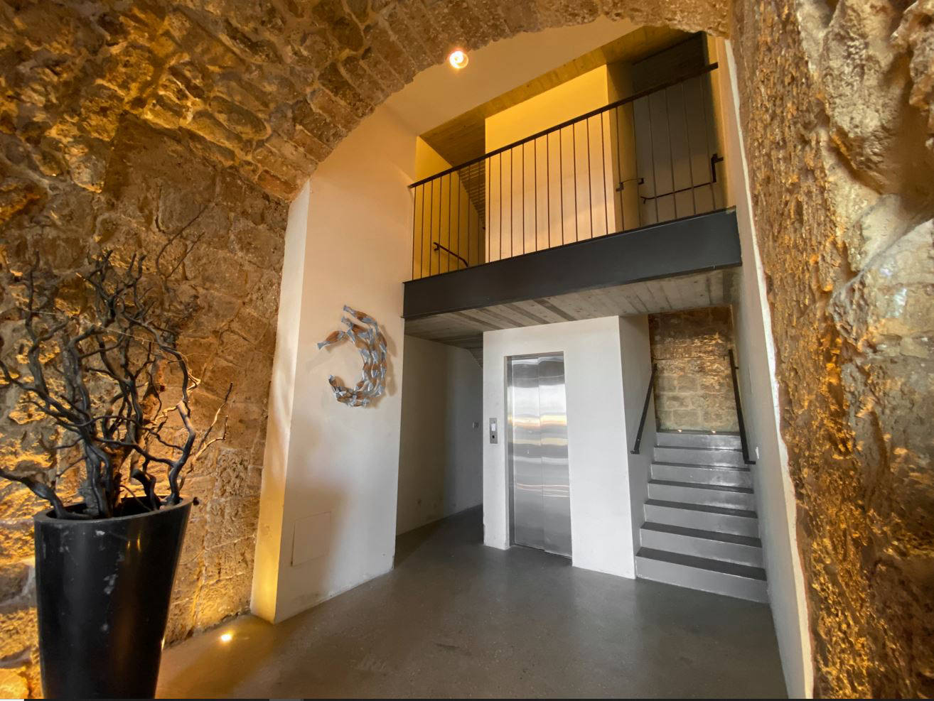 Квартира, 3767 м², 8 314 000$ — FAKTOR