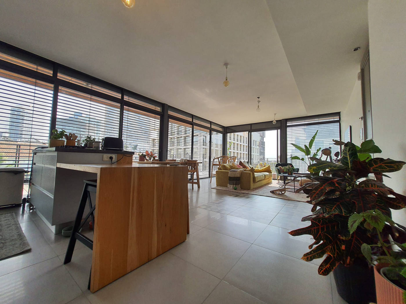 Квартира, 1184 м², 3 601 000$ — FAKTOR