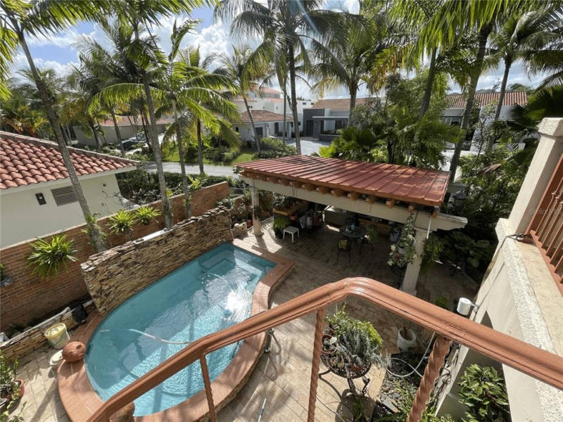 Дом, 4704 м², 3 795 000$ — FAKTOR