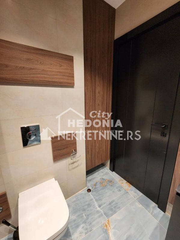 Квартира, 883 м², 518 052$ — FAKTOR
