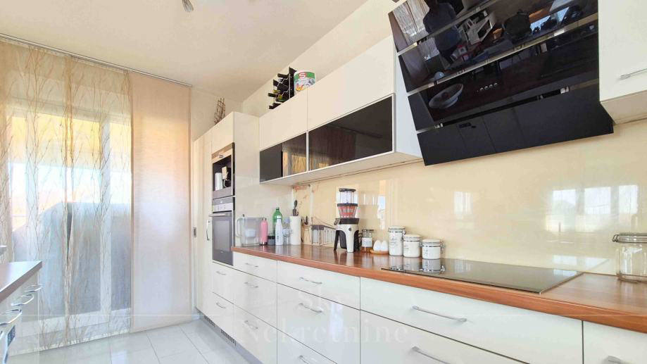 Квартира, 1259 м², 469 000$ — FAKTOR