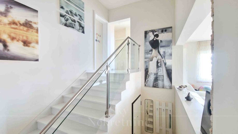 Квартира, 1259 м², 469 000$ — FAKTOR