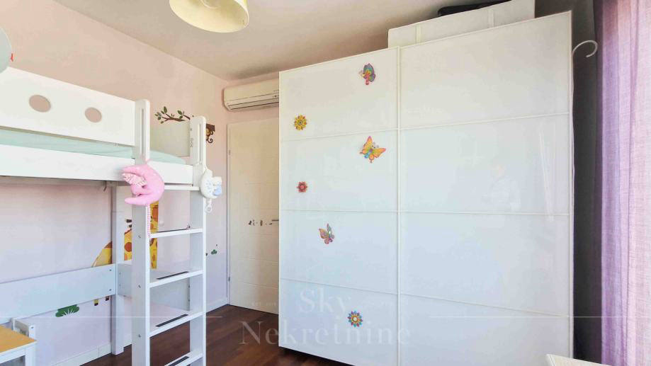 Квартира, 1259 м², 469 000$ — FAKTOR