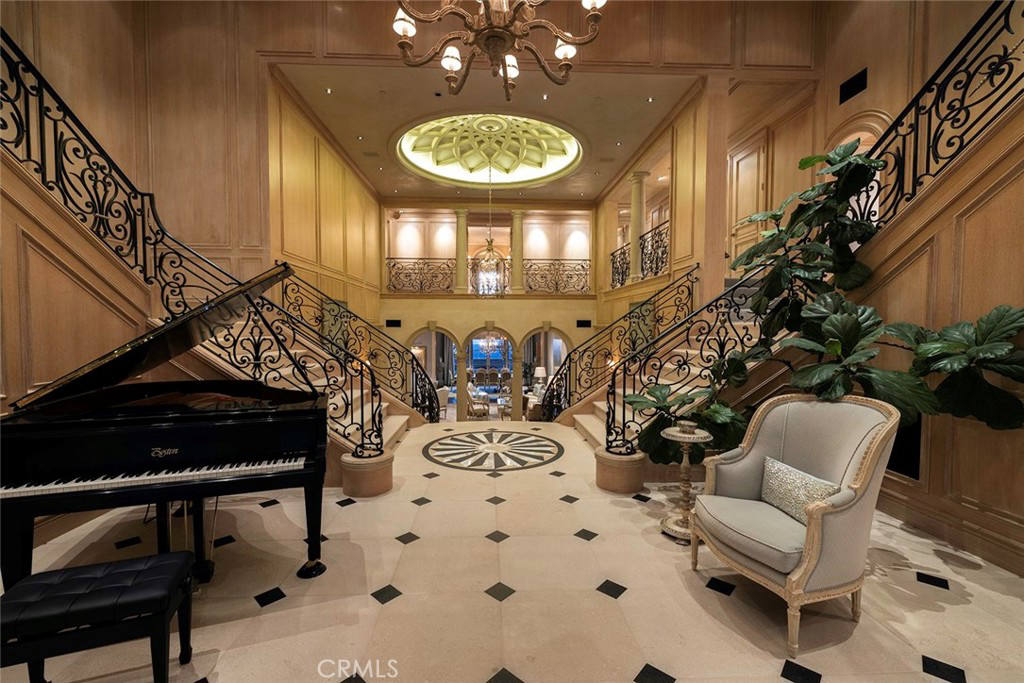 Квартира, 15000 м², 59 800 000$ — FAKTOR