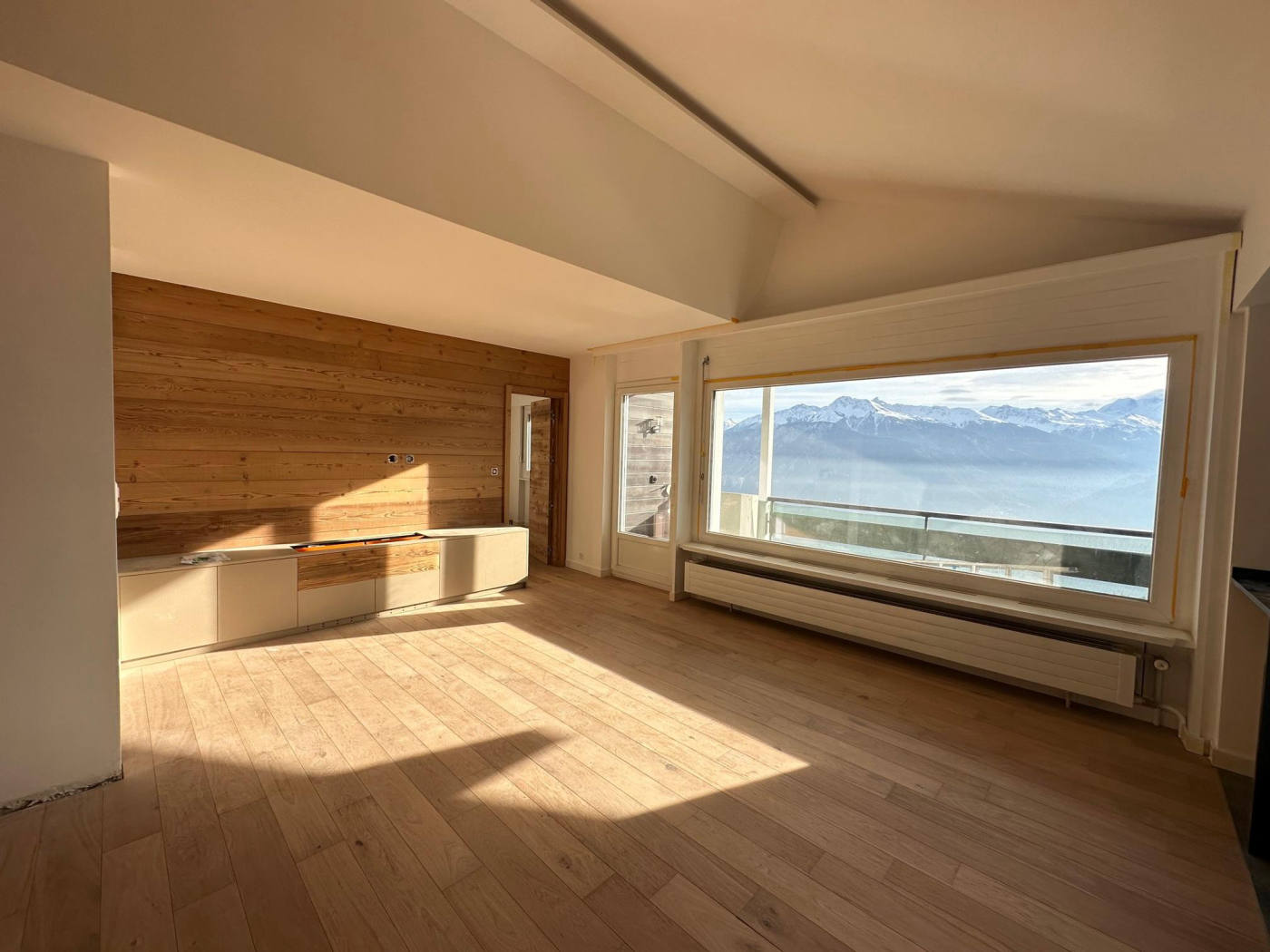 Квартира, 1399 м², 1 290 000$ — FAKTOR