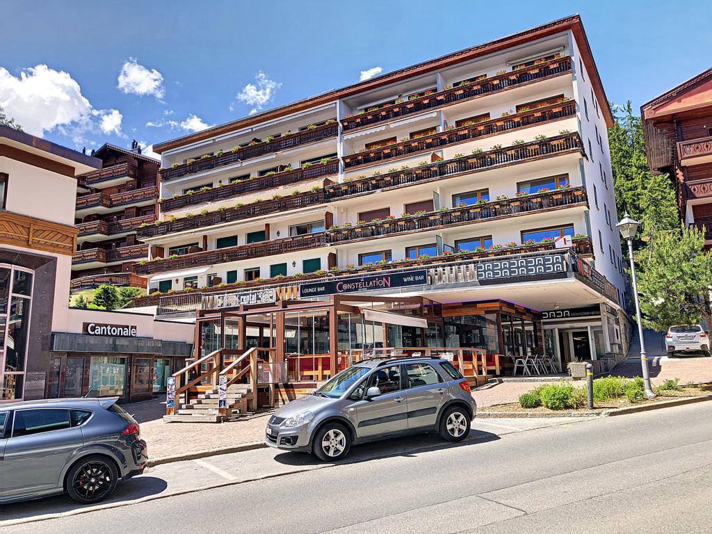 Квартира, 1184 м², 1 570 000$ — FAKTOR