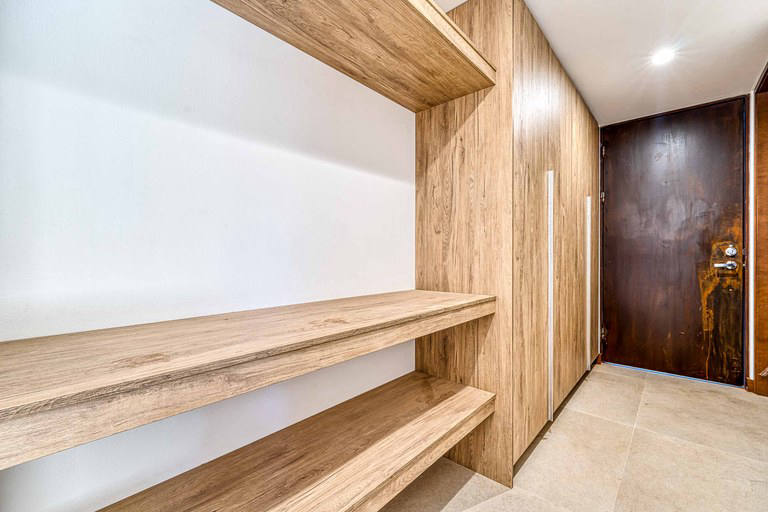 Квартира, 4198 м², 1 199 000$ — FAKTOR