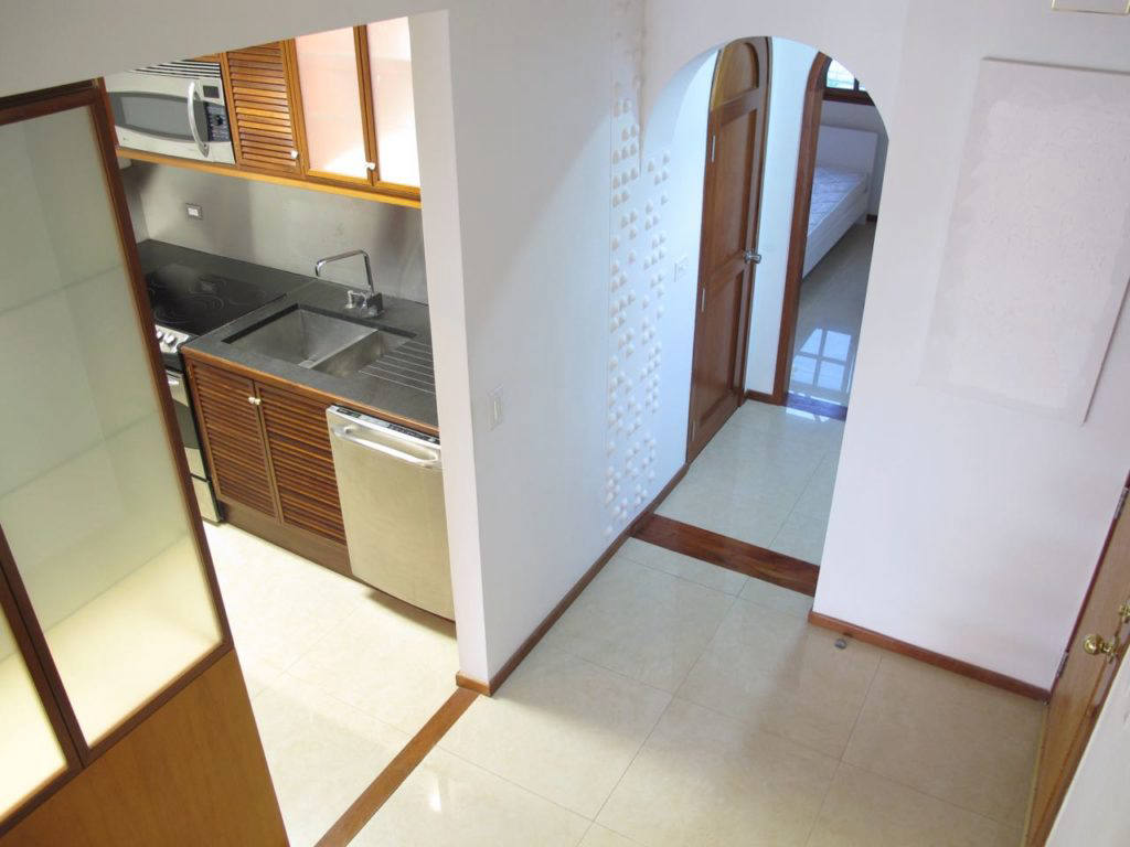 Квартира, 1938 м², 695 000$ — FAKTOR