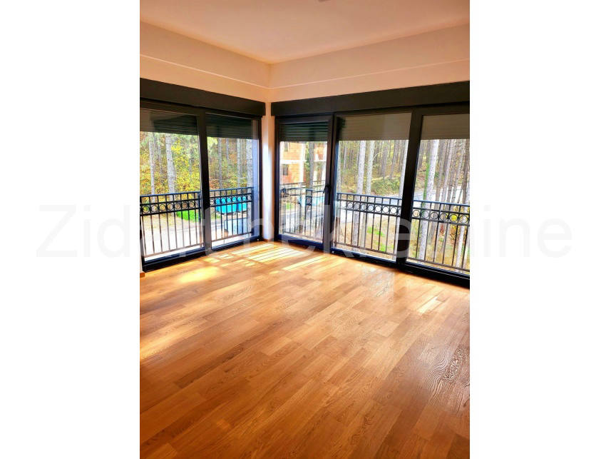 Квартира, 484 м², 102 000$ — FAKTOR