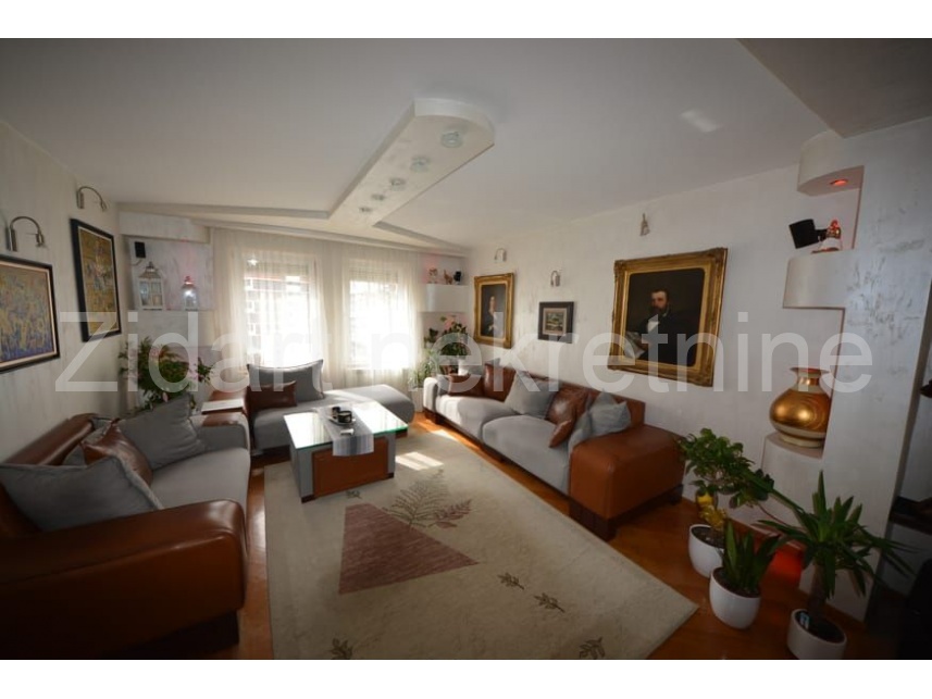 Квартира, 1087 м², 288 000$ — FAKTOR