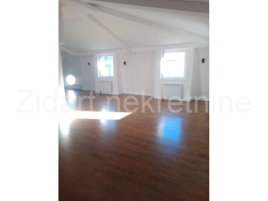 Квартира, 2432 м², 752 000$ — FAKTOR