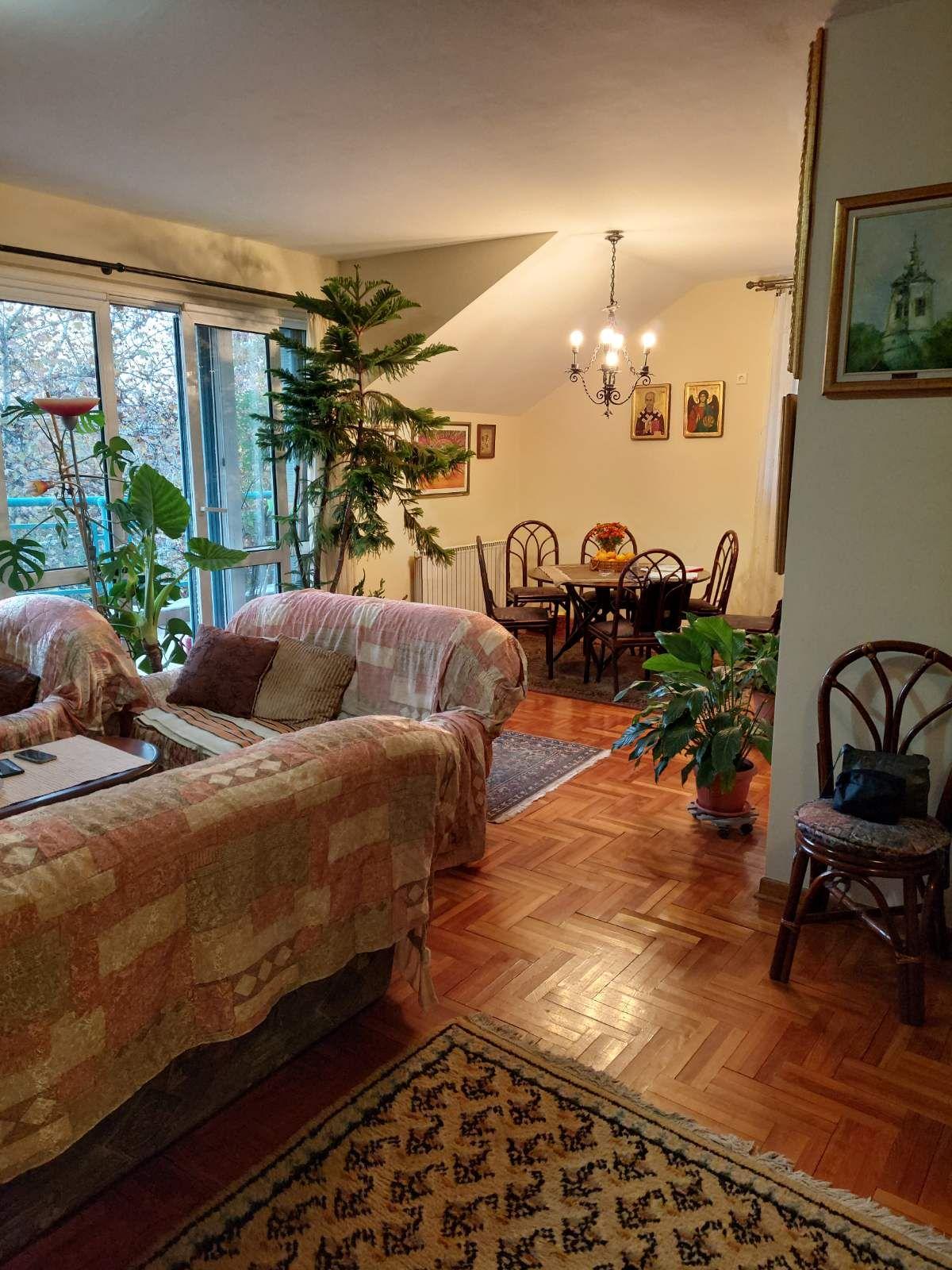 Квартира, 1506 м², 348 000$ — FAKTOR