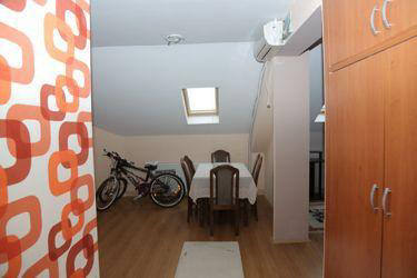 Квартира, 1442 м², 95 186$ — FAKTOR