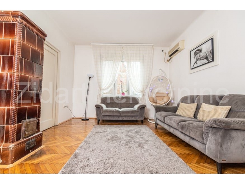 Квартира, 1033 м², 256 000$ — FAKTOR