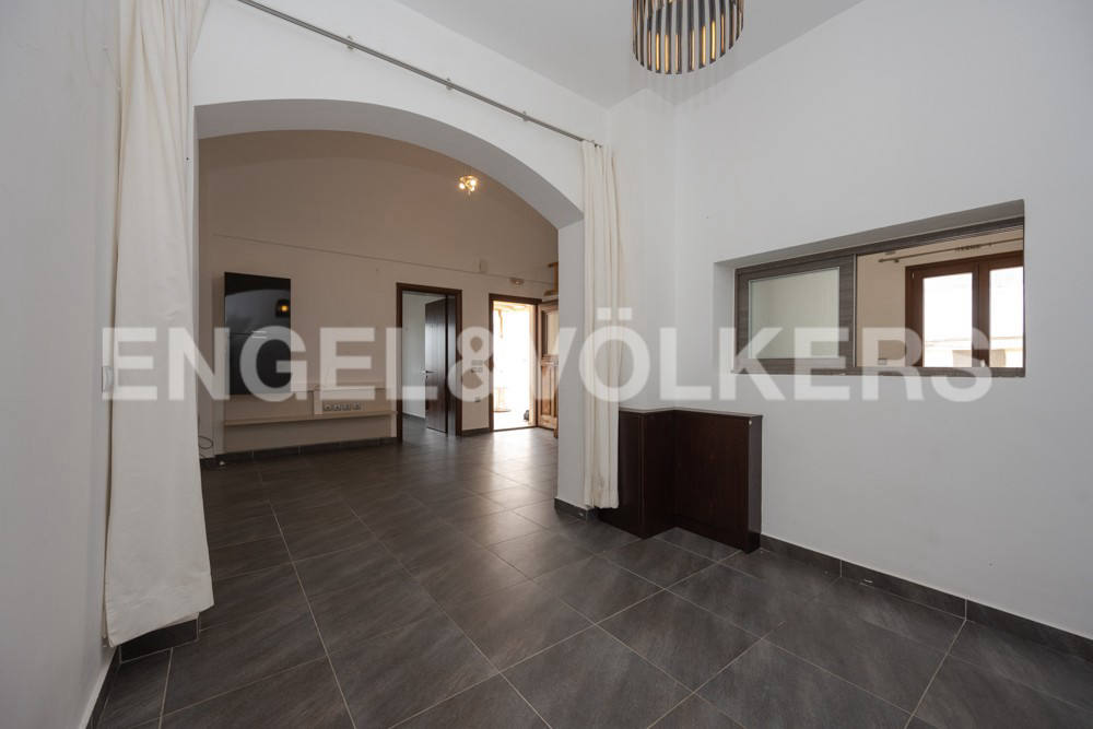 Комерційна нерухомість, 3390 м², 1 539 000$ — FAKTOR