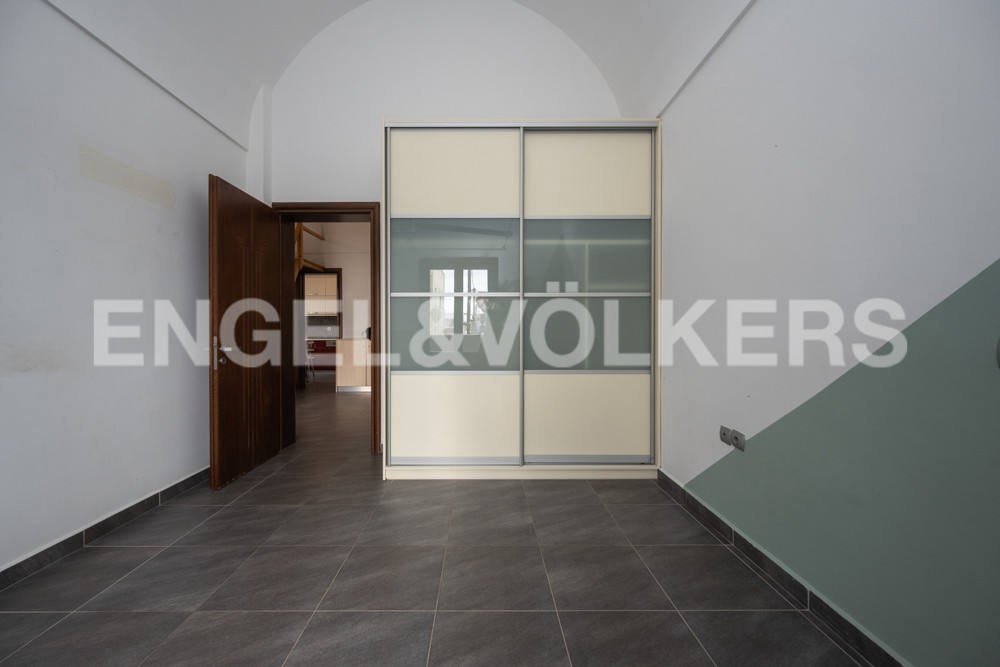 Комерційна нерухомість, 3390 м², 1 539 000$ — FAKTOR